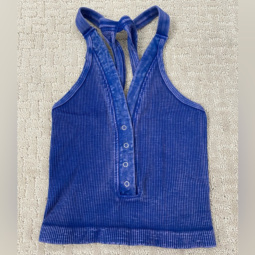 Free people movement size xs/s EUC color dark purple/blue